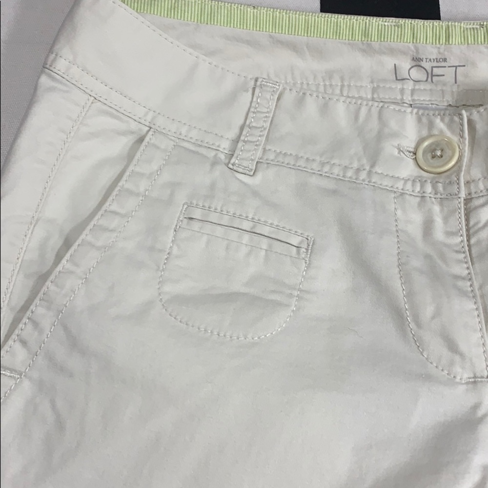 💥2 for $15🎉 Loft chinos. Super cute! 🎉 - Picture 4 of 6